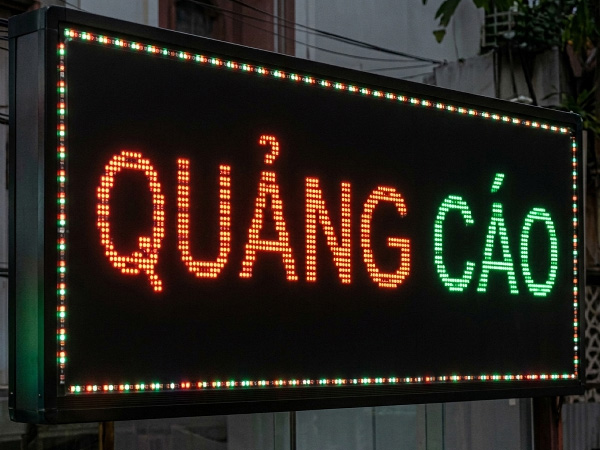 LED VẪY CHẠY CHỮ